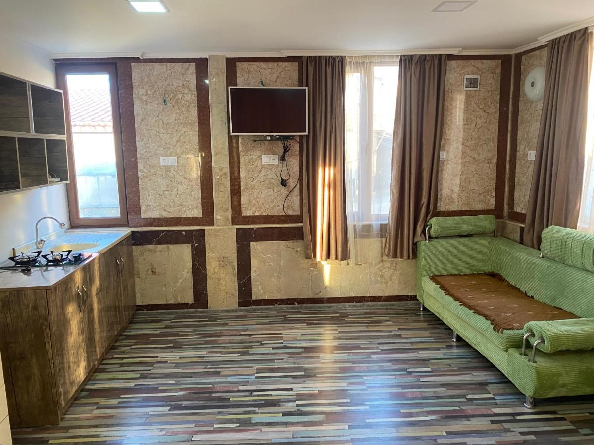 Gardenie Apartman Kutaiszi Kültér fotó
